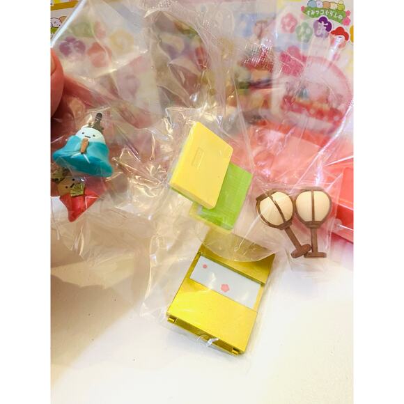 Re-ment Sumikko Gurashi’s Doll Festival Blind Box Tapioca - Picture 2 of 7